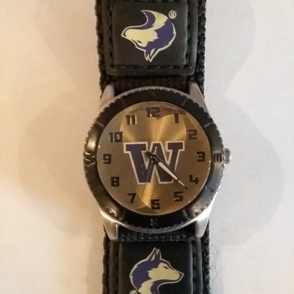 Game Time Other - Univ. of Washington Huskies Game Time Watch